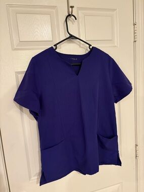 Purple Mandala Scrub Set in size Large; (SEIU purple color)